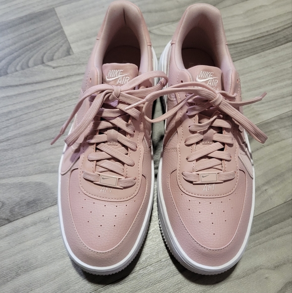 Nike AF1 Pink Platform Shoes - Picture 6 of 8